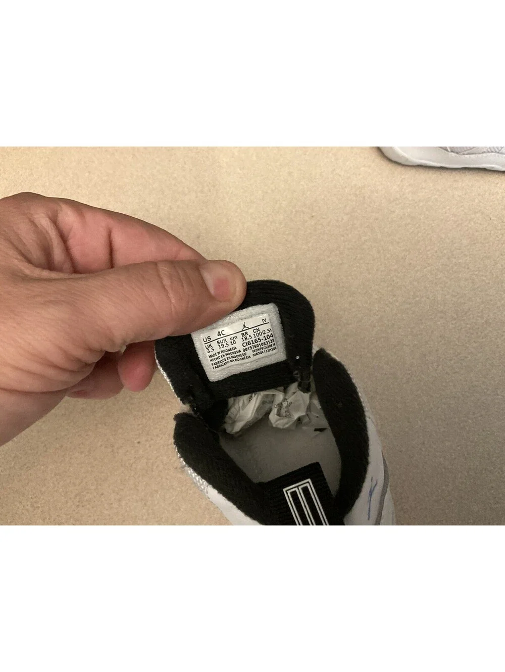 Toddler Nike Air Jordan 11 White/Legend Blue Crib Bootie. Size 4C. Awesome!!!